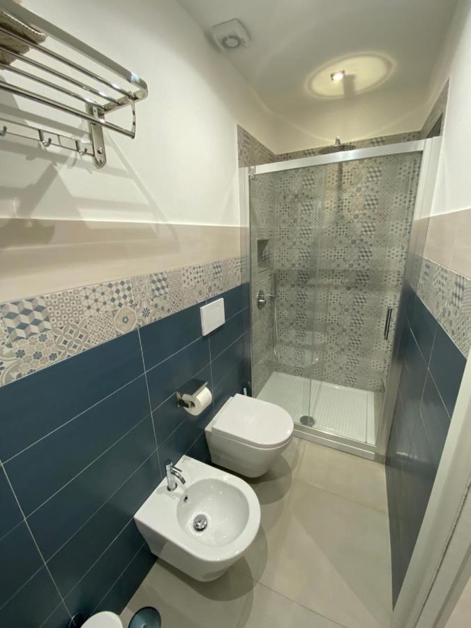 Room25Mq Cercola Luaran gambar